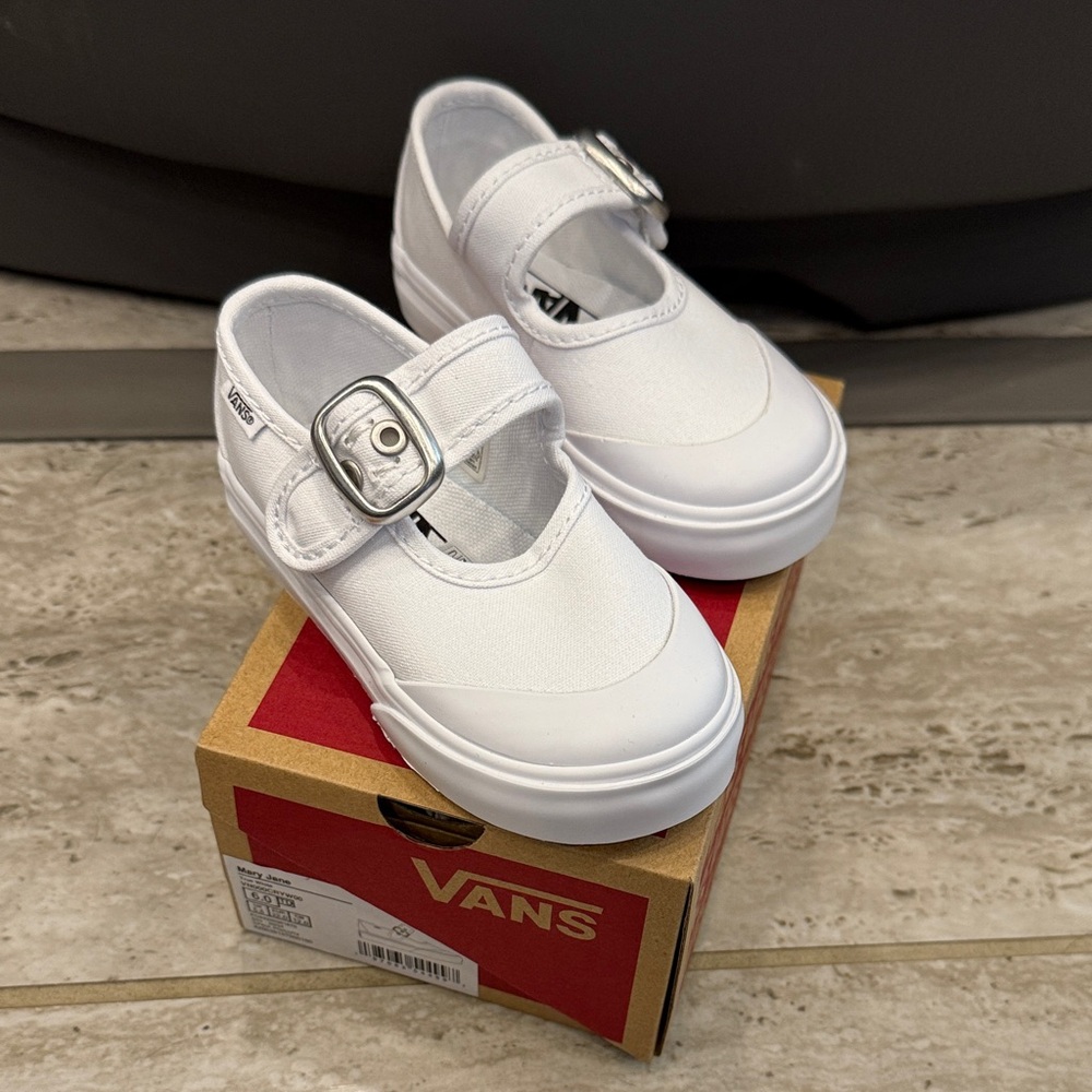 Vans toddler White Mary Jane sneakers